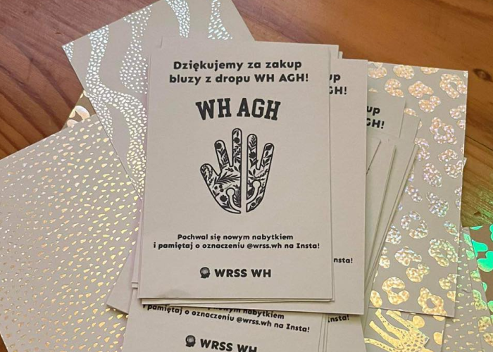 Picture of a stack of leaflets.